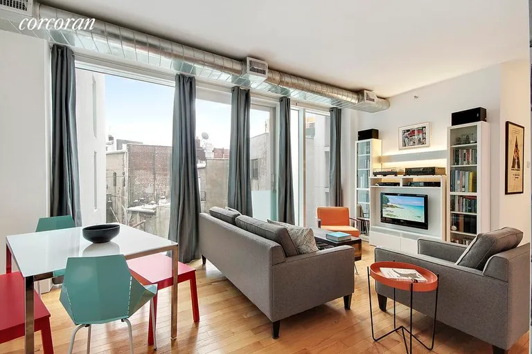 New York City Real Estate | View 904 Pacific Street, 302 | 2 Beds, 2 Baths | View 1