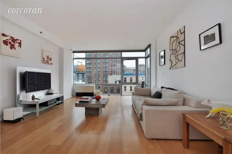 New York City Real Estate | View 26 Broadway, 503 | 1 Bed, 1 Bath | View 1