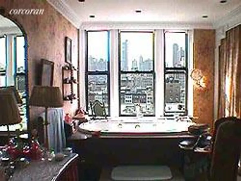 New York City Real Estate | View 118 West 79th Street, 10C | room 1 | View 2
