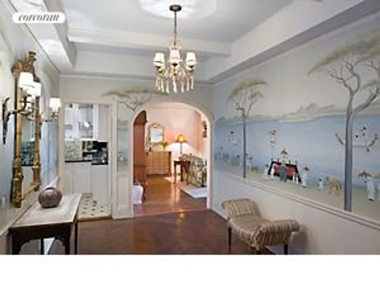 New York City Real Estate | View 1185 Park Avenue, 8B | Entrace Foyer | View 3