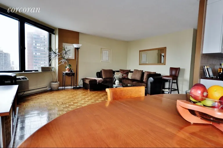 New York City Real Estate | View 1623 Third Avenue, 21A | 3 Beds, 2 Baths | View 1