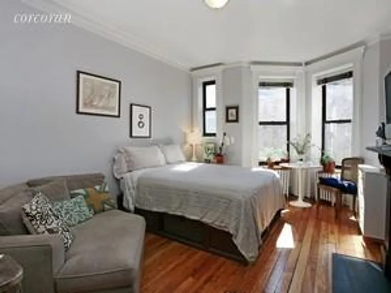 New York City Real Estate | View 483 12th Street, 3L | 1.5 Beds, 1 Bath | View 1