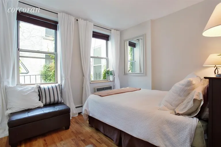 New York City Real Estate | View 288 5th Avenue, 3R | Light and lovely | View 4