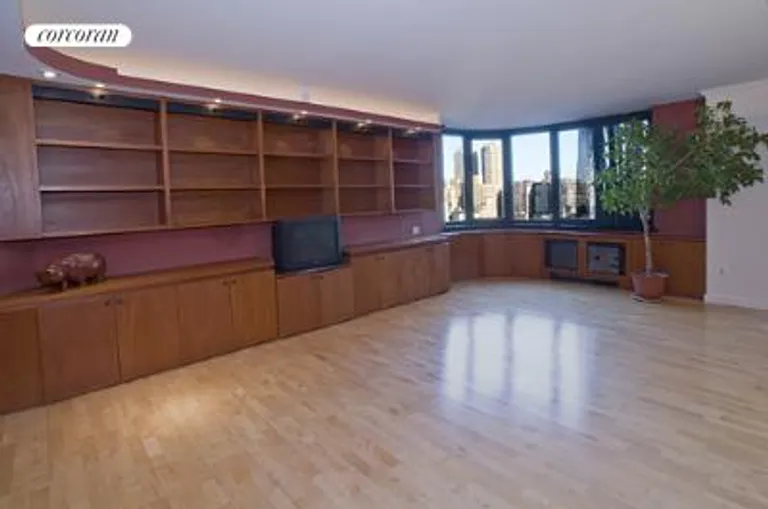 New York City Real Estate | View 2000 Broadway, 16A | room 1 | View 2