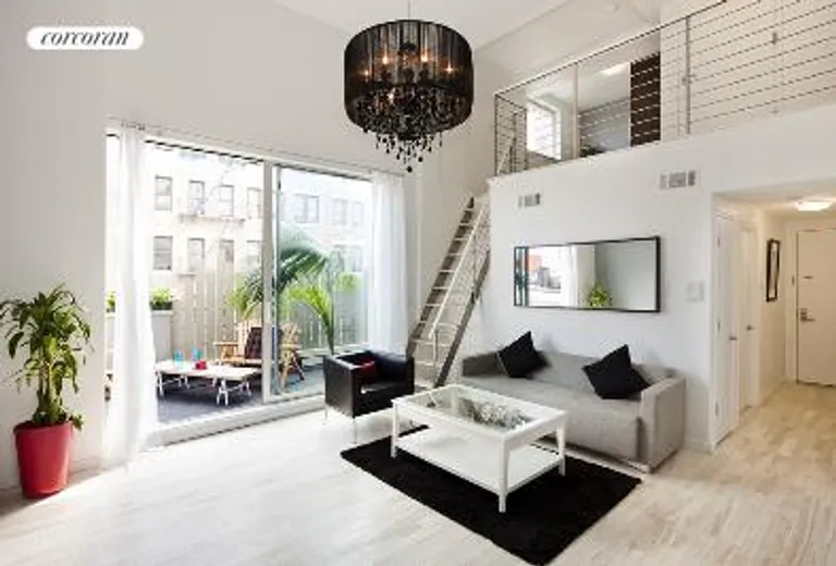 New York City Real Estate | View 406 Lorimer Street, G | 2 Beds, 1 Bath | View 1