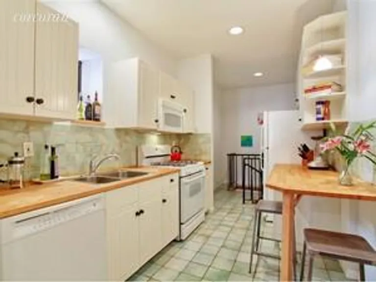 New York City Real Estate | View 422 13th Street, 1F | room 2 | View 3