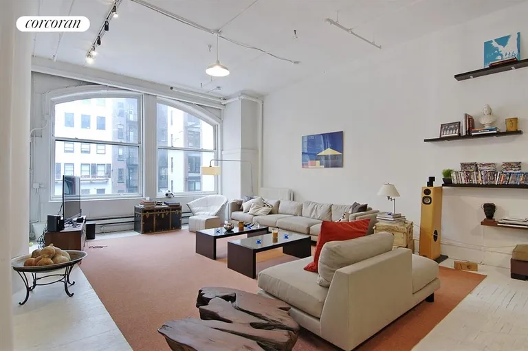 New York City Real Estate | View 7 East 17th Street, 3 FL | 1 Bed, 2 Baths | View 1