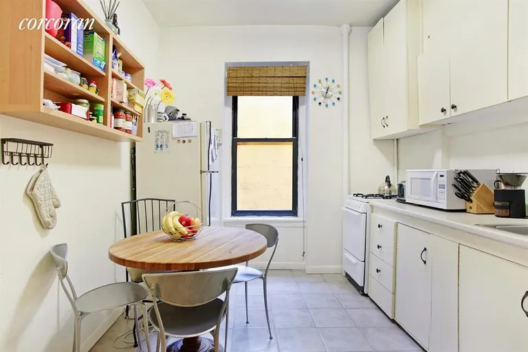 New York City Real Estate | View 175 Claremont Avenue, 22 | Kitchen | View 2