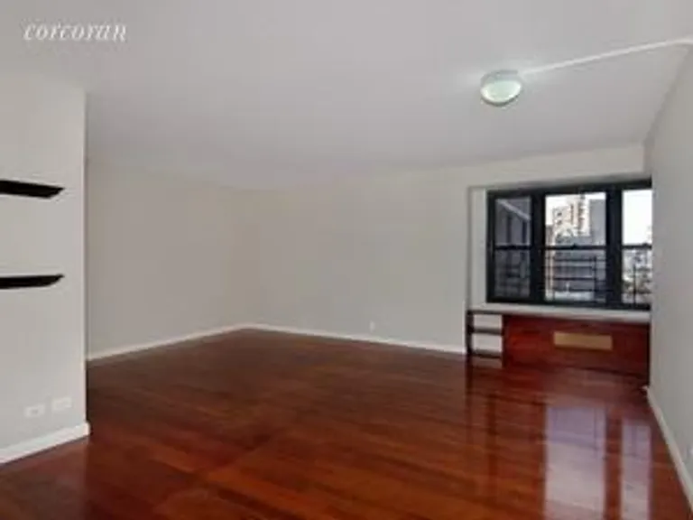 New York City Real Estate | View 415 Grand Street, E1001 | 2 Beds, 1 Bath | View 1