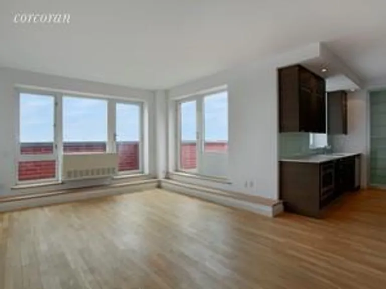 New York City Real Estate | View 545 Washington Avenue, 701 | room 2 | View 3