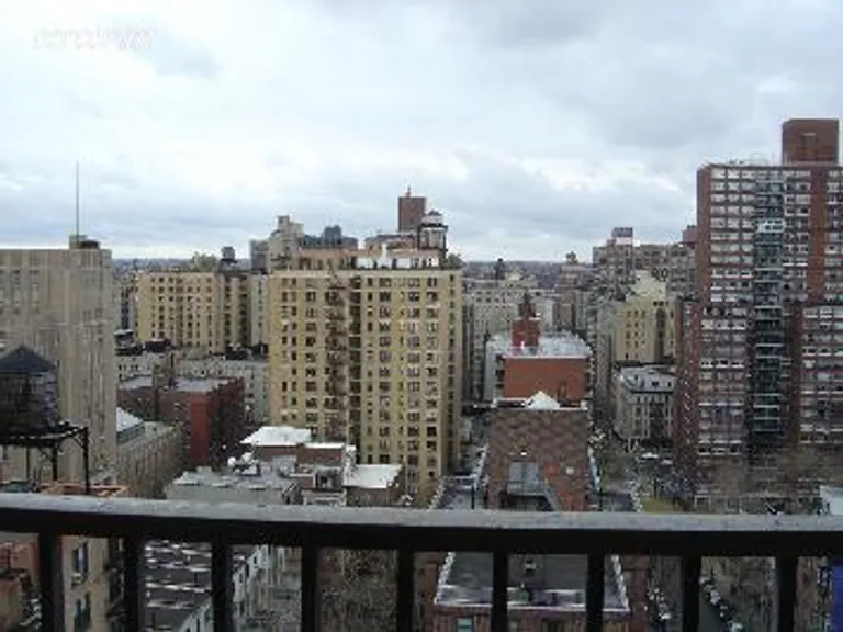 New York City Real Estate | View 100 West 94th Street, 16B | to west | View 2