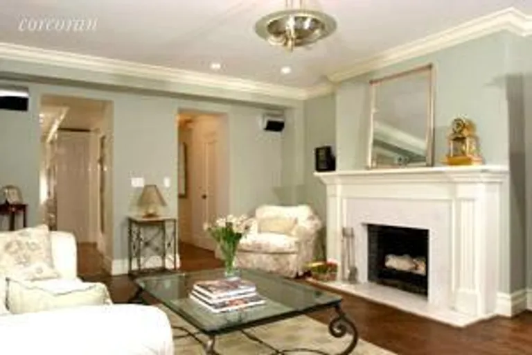New York City Real Estate | View 37 East 67th Street, 1AB | 1 Bed, 2 Baths | View 1