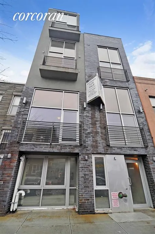 New York City Real Estate | View 898 Metropolitan Avenue, 2B | 2 Beds, 1 Bath | View 1