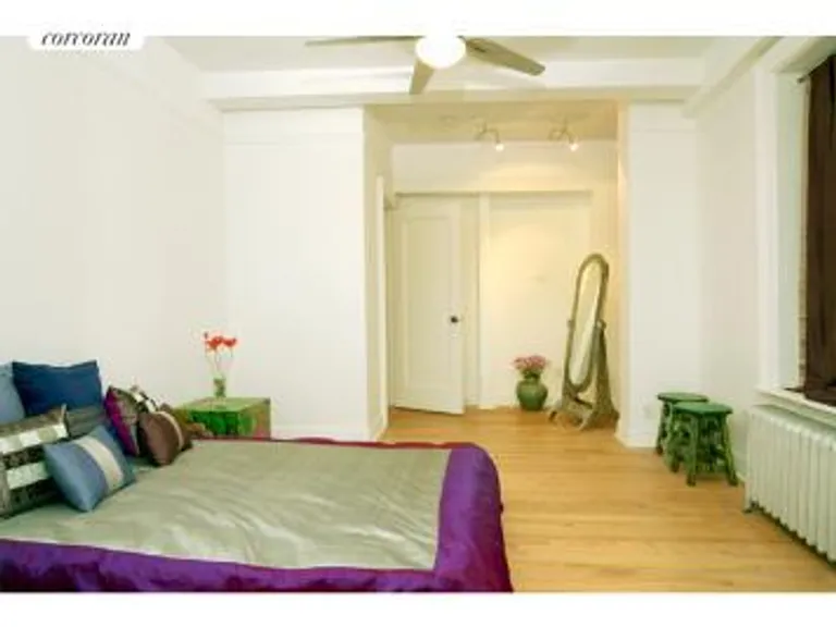 New York City Real Estate | View 60 West 68th Street, 2AB | room 5 | View 6