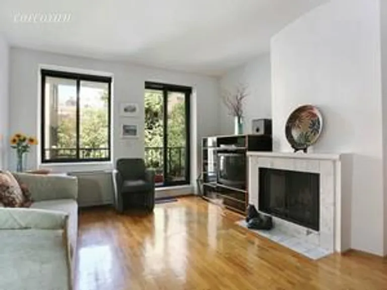 New York City Real Estate | View 167 Perry Street, 4H | 1 Bed, 1 Bath | View 1