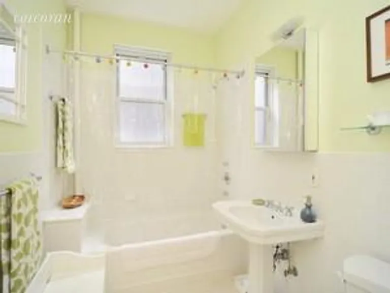 New York City Real Estate | View 88 Prospect Park West, 2C | room 3 | View 4