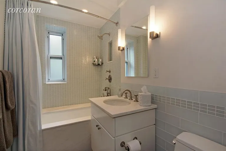 New York City Real Estate | View 170 East 77th Street, 10F | Bathroom | View 4