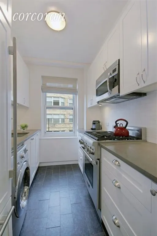 New York City Real Estate | View 170 East 77th Street, 10F | Kitchen | View 6