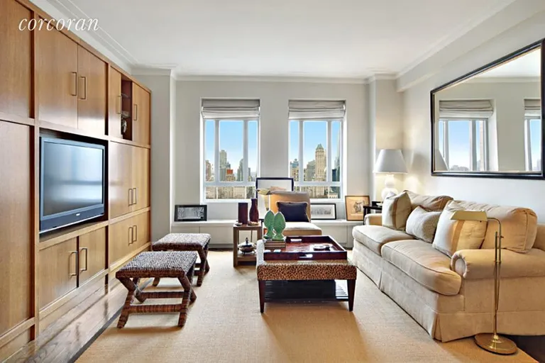 New York City Real Estate | View 25 Central Park West, 28Q | 1 Bed, 1 Bath | View 1