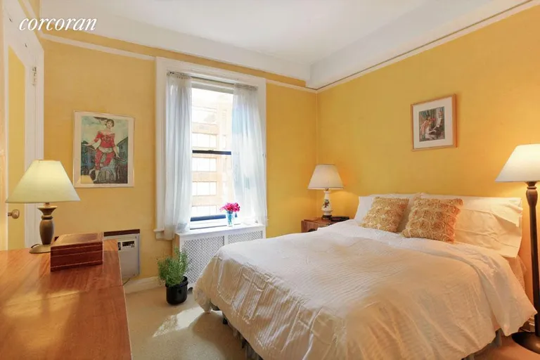 New York City Real Estate | View 60 West 68th Street, 11DE | room 7 | View 8
