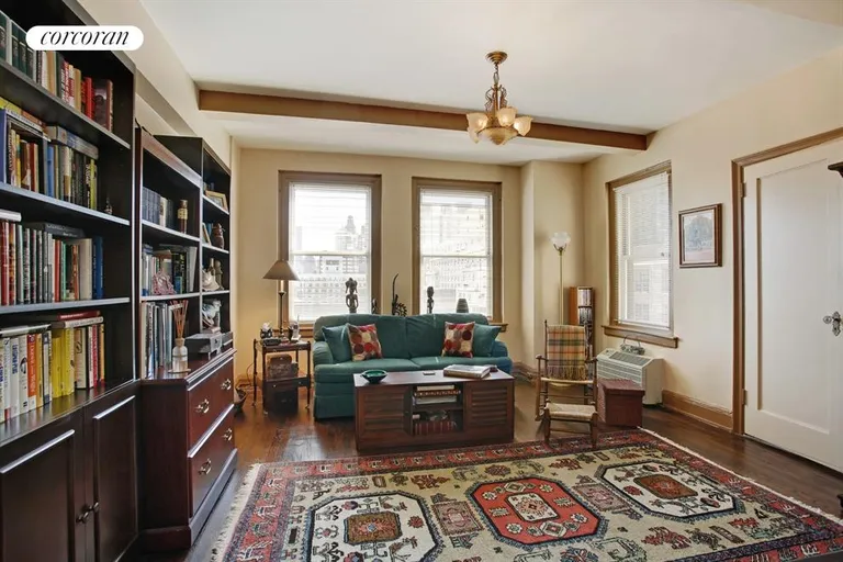 New York City Real Estate | View 315 East 68th Street, 11KLM | Library | View 5