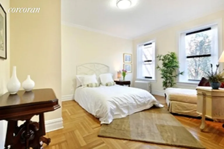 New York City Real Estate | View 255 Eastern Parkway, D10 | 2 Beds, 1 Bath | View 1
