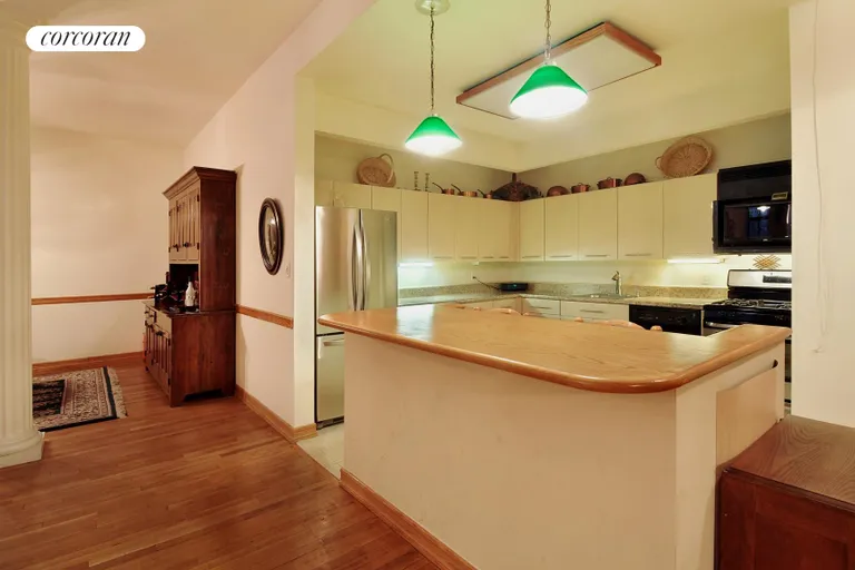 New York City Real Estate | View 141 West 13th Street, 105 | Kitchen | View 5