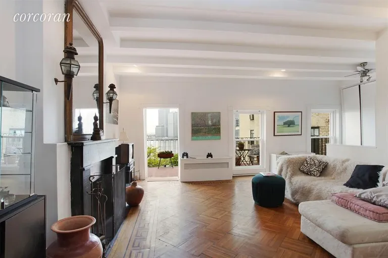 New York City Real Estate | View 162 Columbia Heights, 5 | Living Room | View 10