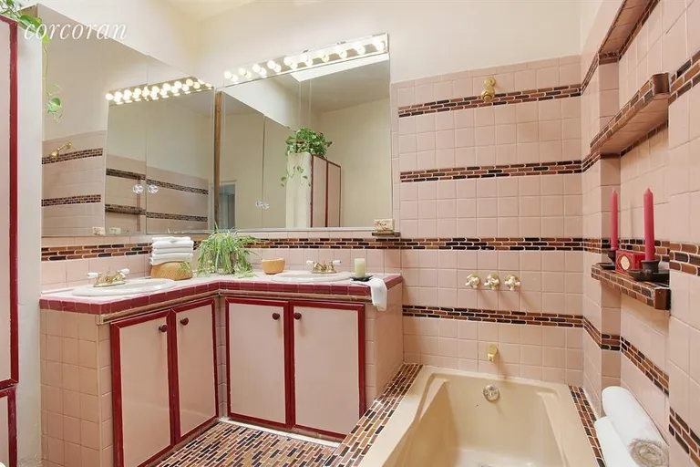 New York City Real Estate | View 162 Columbia Heights, 5 | Bathroom | View 13