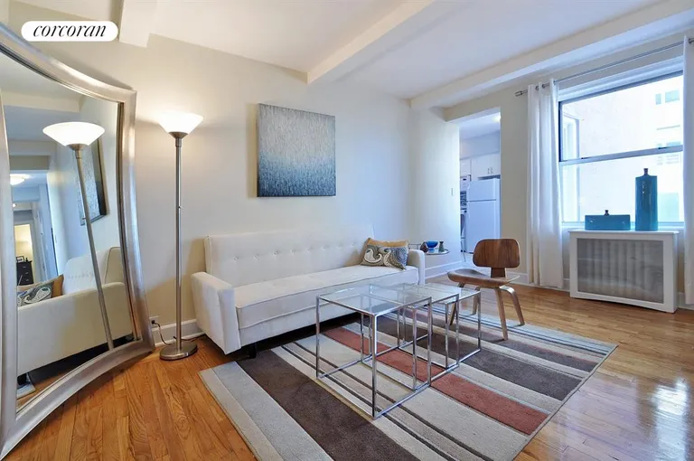 New York City Real Estate | View 333 East 43rd Street, 921 | 2 Beds, 2 Baths | View 1
