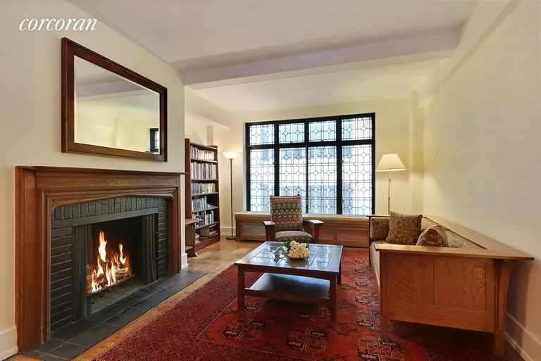 New York City Real Estate | View 40 West 67th Street, 8D | Living Room | View 2