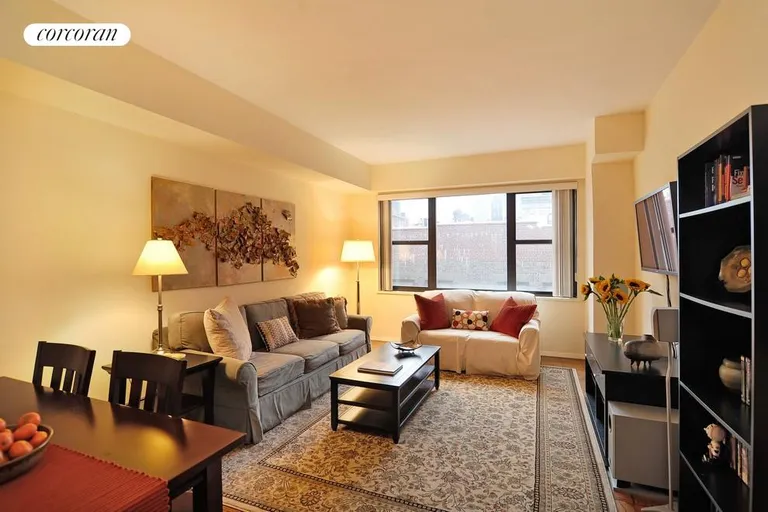 New York City Real Estate | View 7 East 14th Street, 1620 | 1 Bed, 1 Bath | View 1