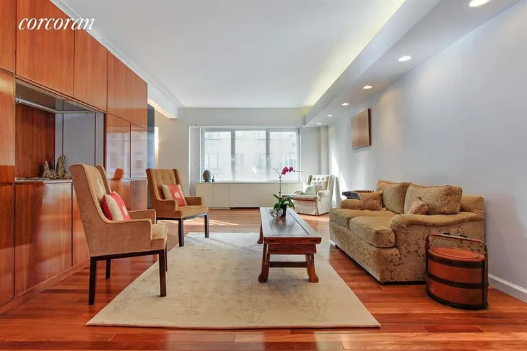 New York City Real Estate | View 880 Fifth Avenue, 9GH | 4 Beds, 4 Baths | View 1