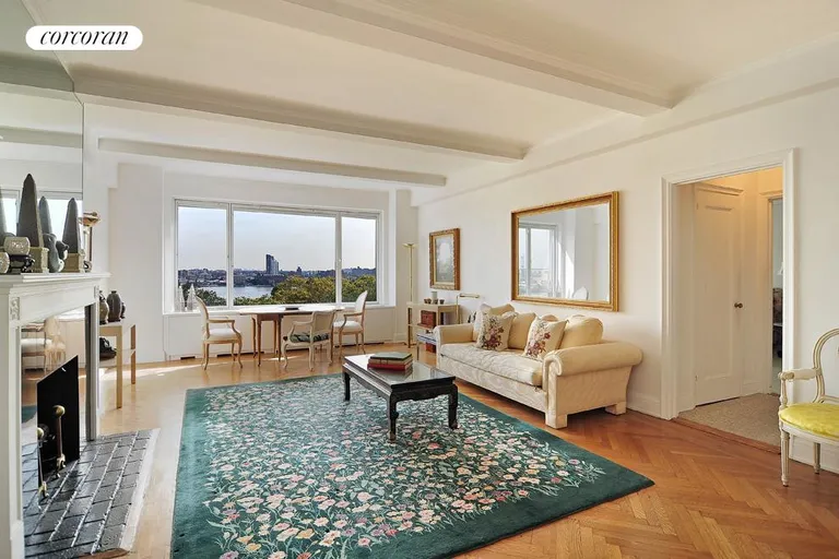 New York City Real Estate | View 130 East End Avenue, 9B | 2 Beds, 2 Baths | View 1