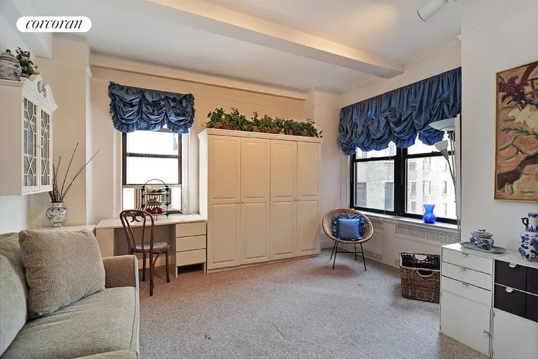 New York City Real Estate | View 130 East End Avenue, 9B | 2nd Bedroom/ Den with Bathroom en suite | View 3