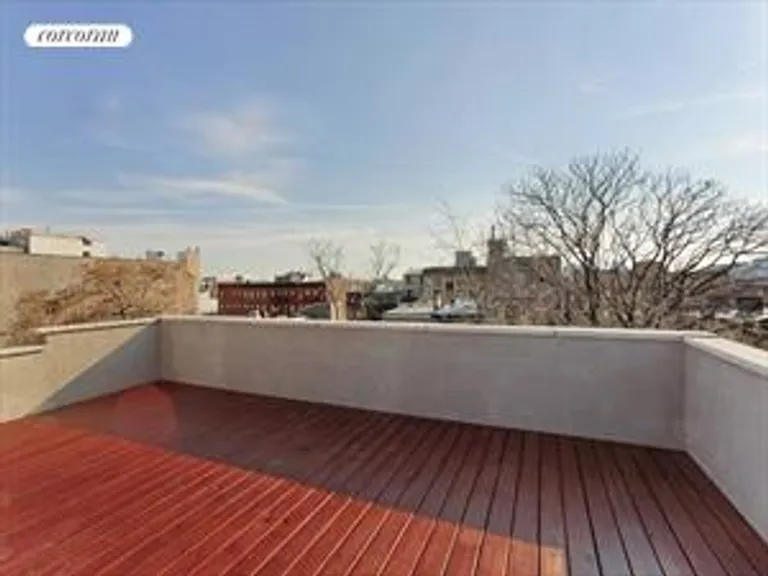 New York City Real Estate | View 290 Greene Avenue, 3 | room 6 | View 7
