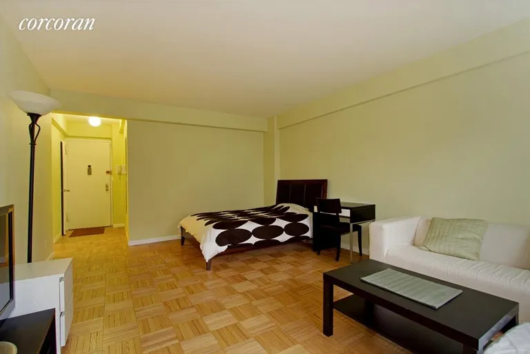 New York City Real Estate | View 270 Jay Street, 11-A | Living Room | View 2