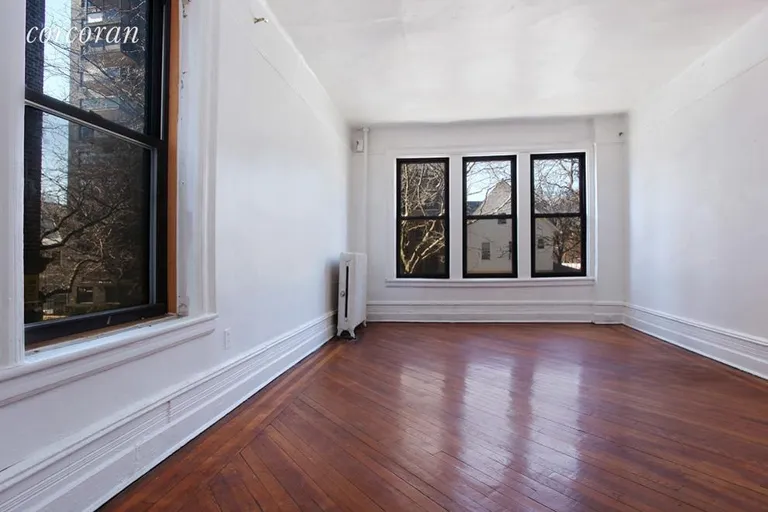 New York City Real Estate | View 5 Stratford Road, 7S | 2 Beds, 1 Bath | View 1