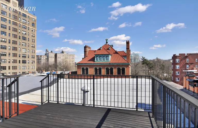 New York City Real Estate | View 26 8th Avenue, 5 | room 8 | View 9