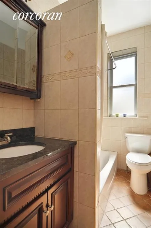 New York City Real Estate | View 826 43rd Street, 13 | Master Bathroom | View 4
