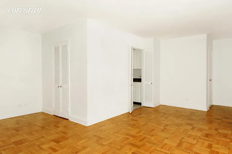 New York City Real Estate | View 230 East 79th Street, 5C | room 2 | View 3