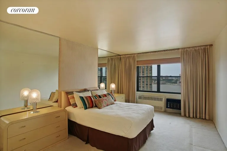 New York City Real Estate | View 185 West End Avenue, 28R | Bedroom | View 3