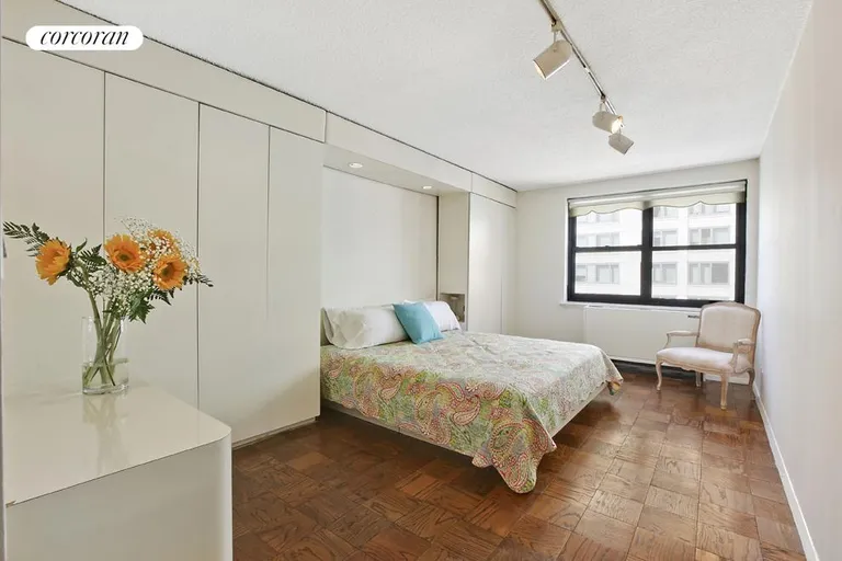 New York City Real Estate | View 200 East 24th Street, 1503-1510 | Bedroom | View 11