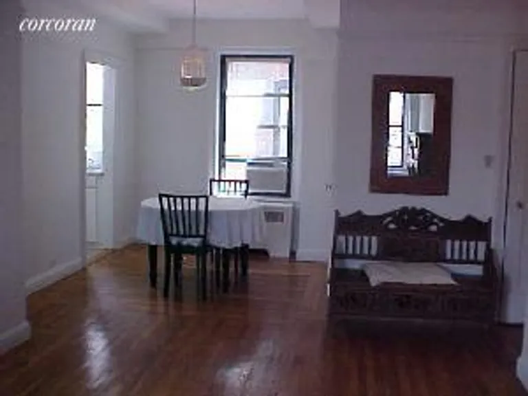 New York City Real Estate | View 60 West 68th Street, 10A | room 2 | View 3