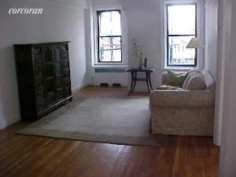 New York City Real Estate | View 60 West 68th Street, 10A | 1 Bed, 1 Bath | View 1