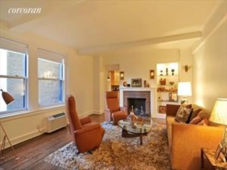 New York City Real Estate | View 315 East 68th Street, 4G | room 2 | View 3