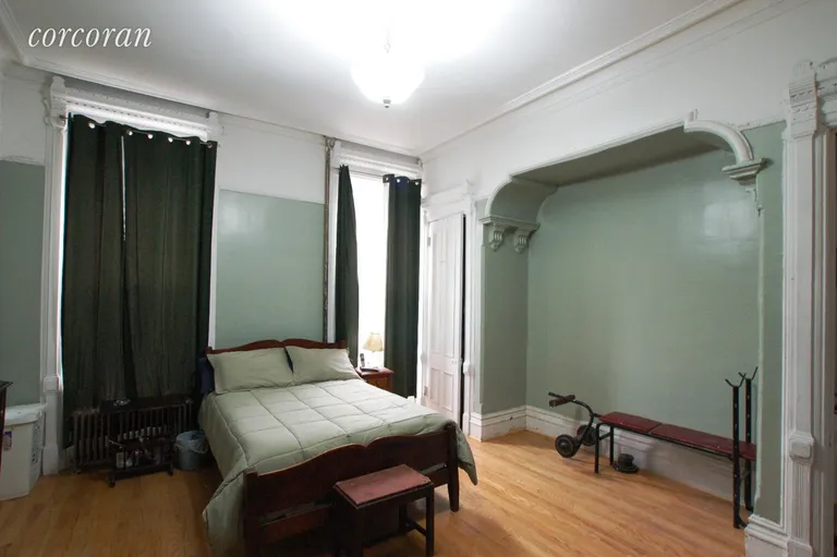 New York City Real Estate | View 383 Jefferson Avenue | room 4 | View 5