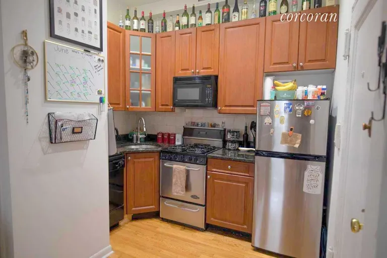 New York City Real Estate | View 75 East End Avenue, 6K | room 5 | View 6