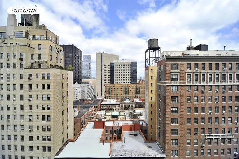 New York City Real Estate | View 60 East 96th Street, 15A | Open City Views from Residence 15A | View 5