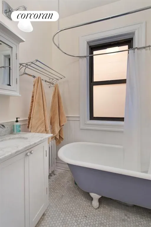New York City Real Estate | View 483 12th Street, 4L | Bathroom | View 4